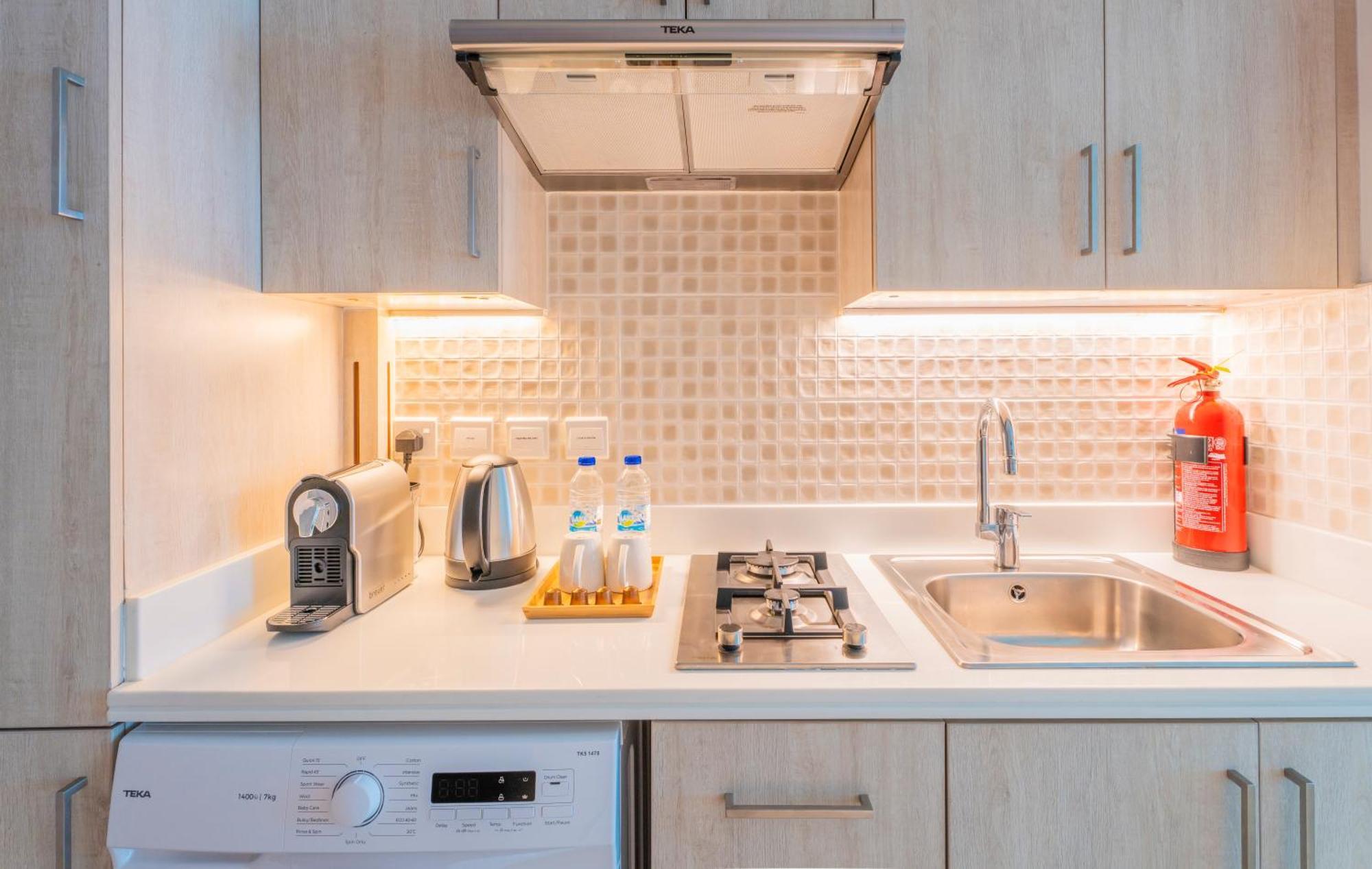 Studio With Pool And Private Beach Access On Palm Jumeirah Dubaï Extérieur photo