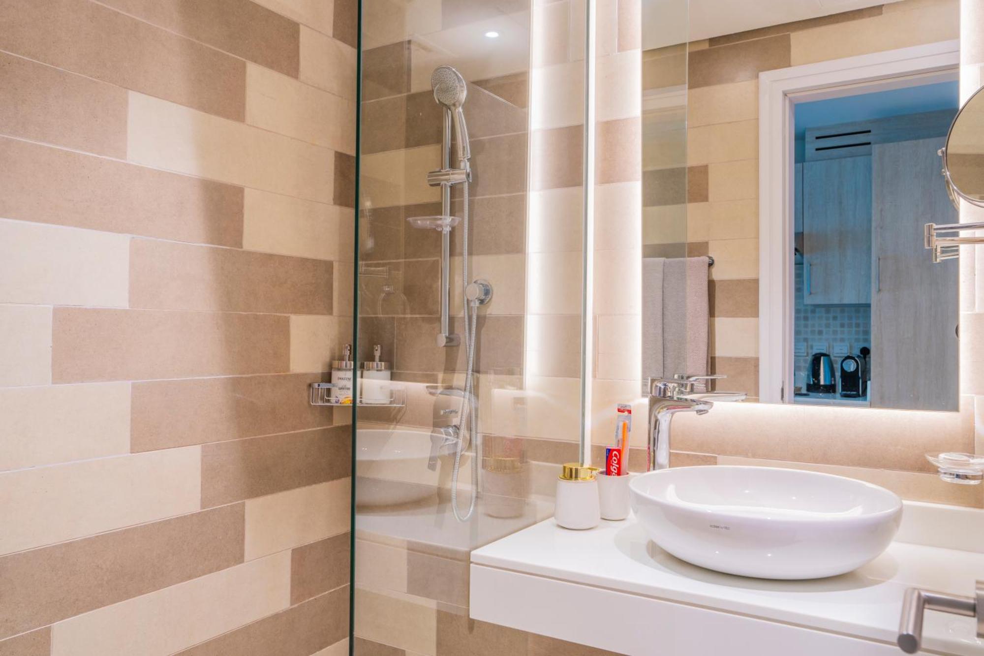Studio With Pool And Private Beach Access On Palm Jumeirah Dubaï Extérieur photo