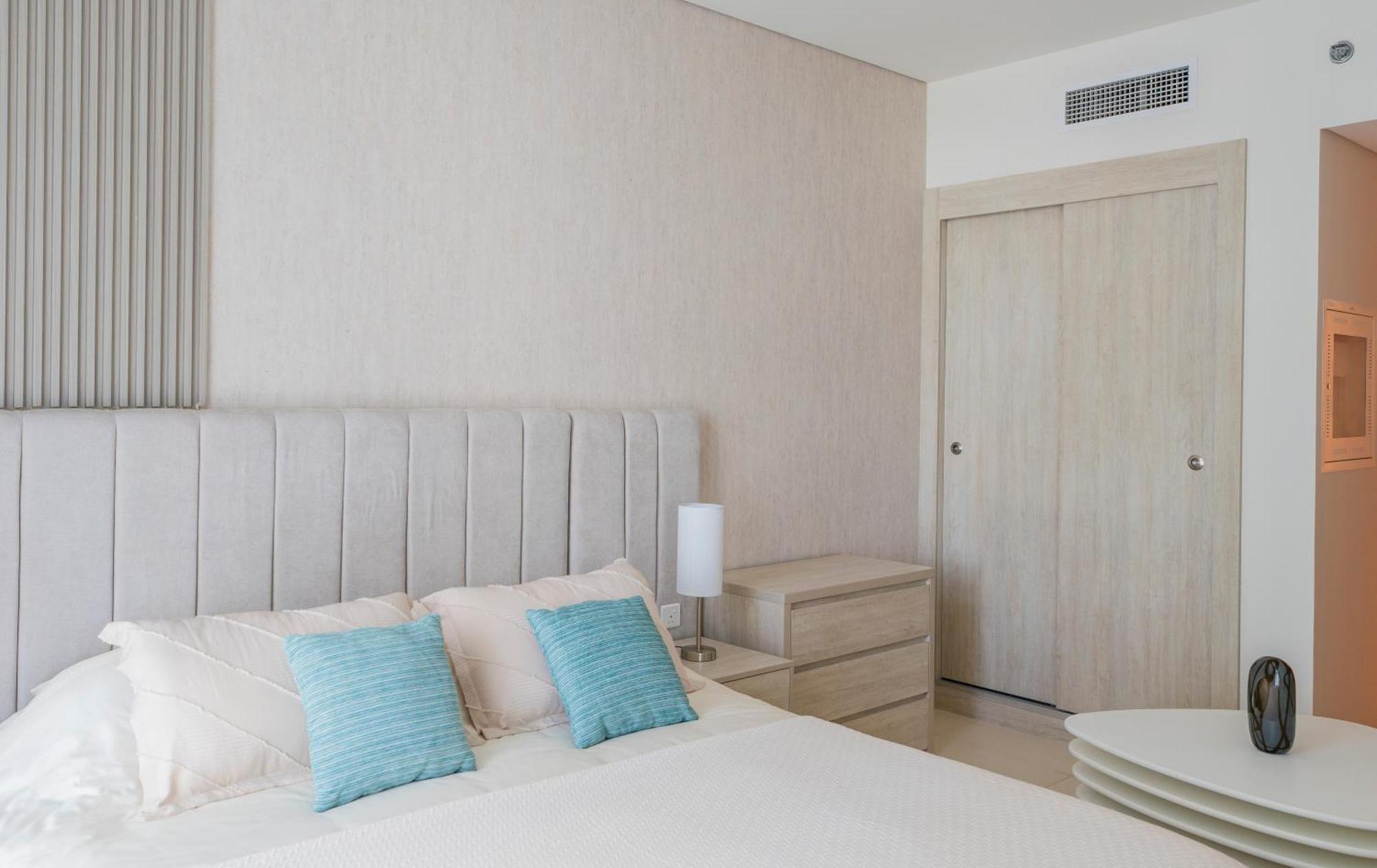 Studio With Pool And Private Beach Access On Palm Jumeirah Dubaï Extérieur photo