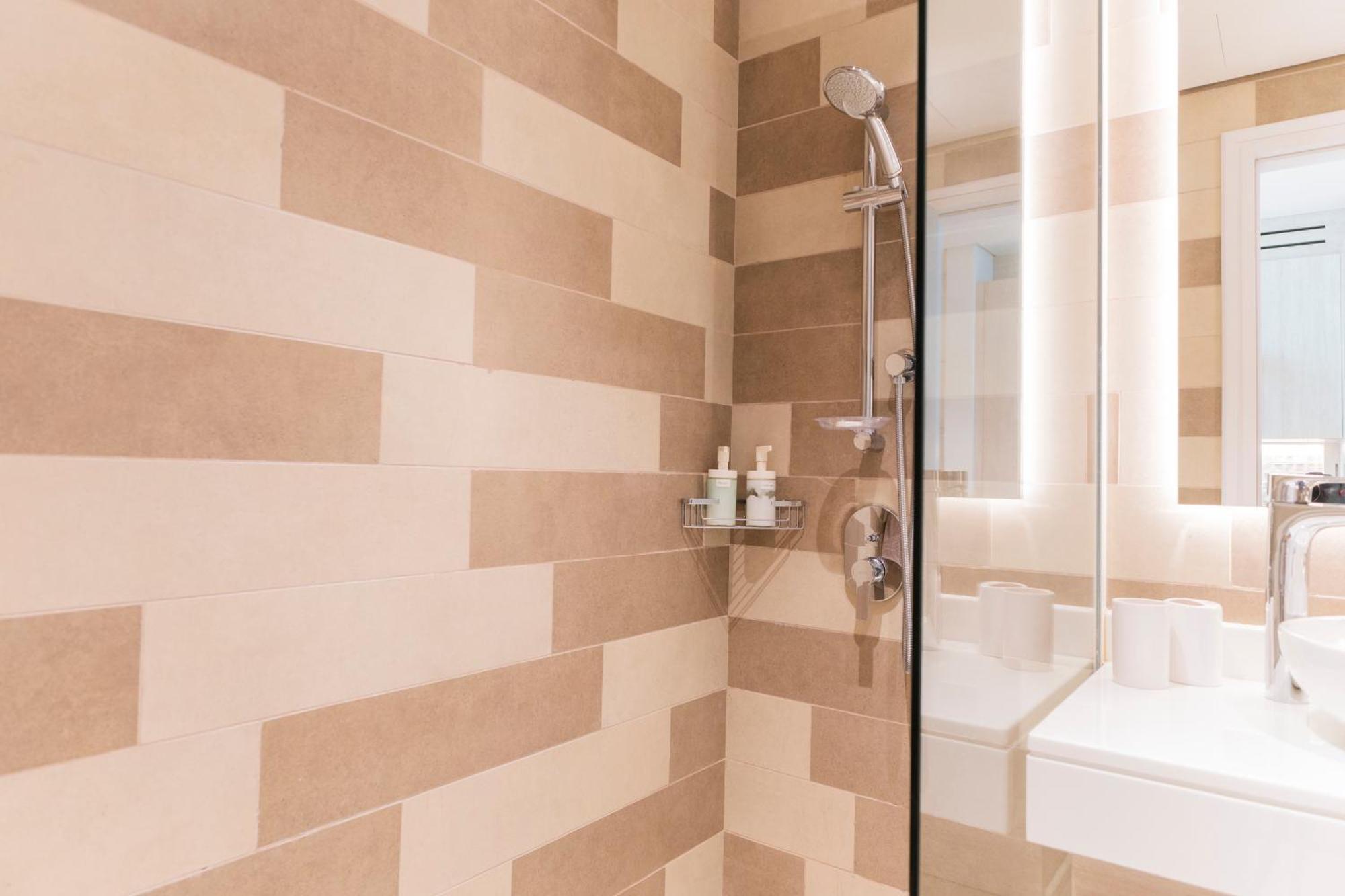 Studio With Pool And Private Beach Access On Palm Jumeirah Dubaï Extérieur photo