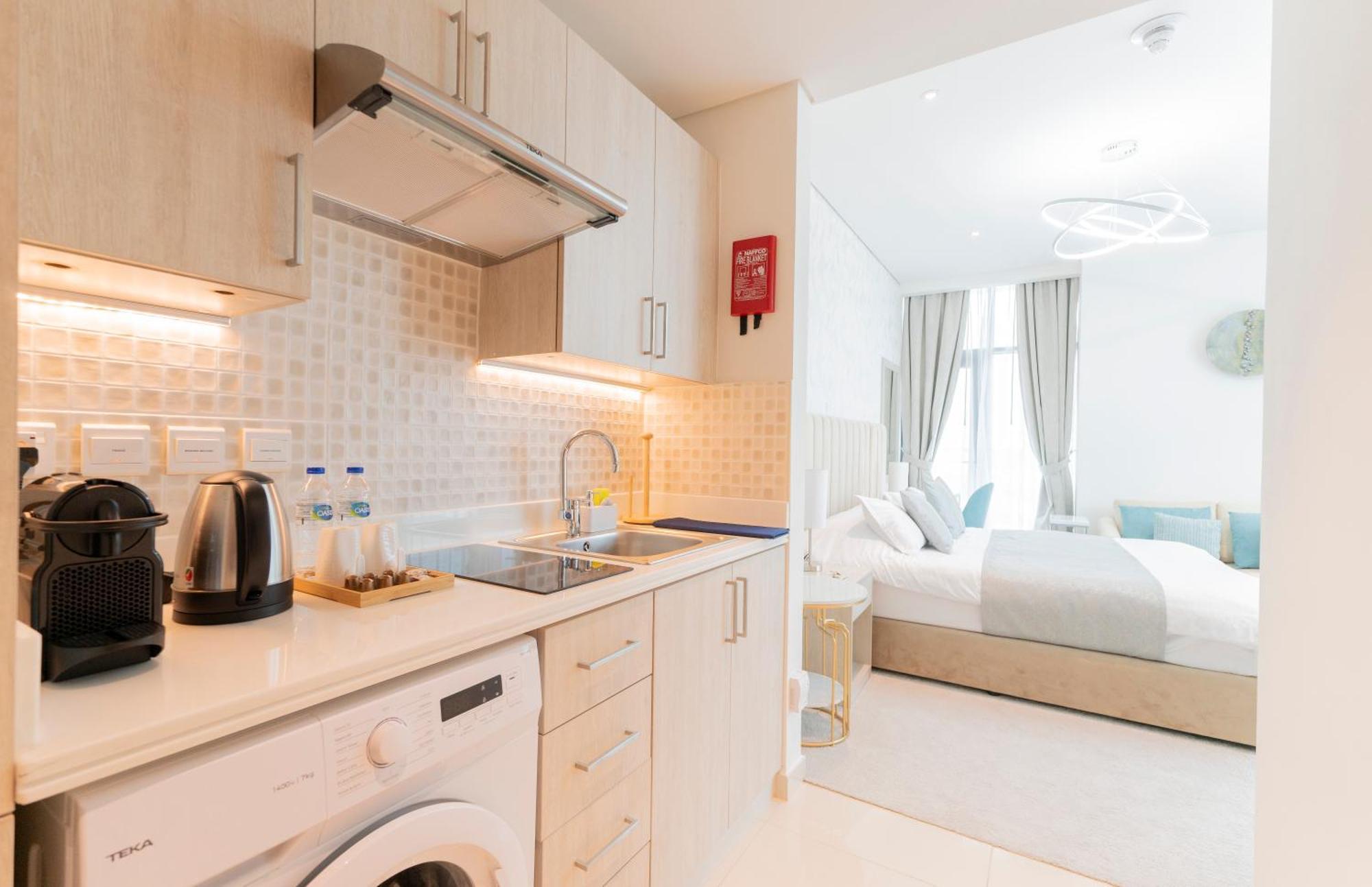 Studio With Pool And Private Beach Access On Palm Jumeirah Dubaï Extérieur photo